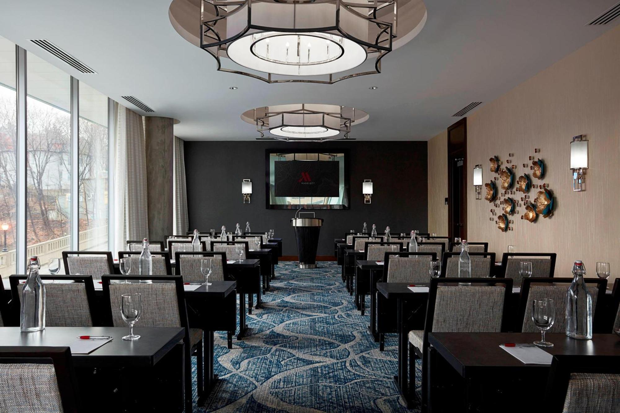 Ithaca Marriott Downtown On The Commons Hotell Eksteriør bilde